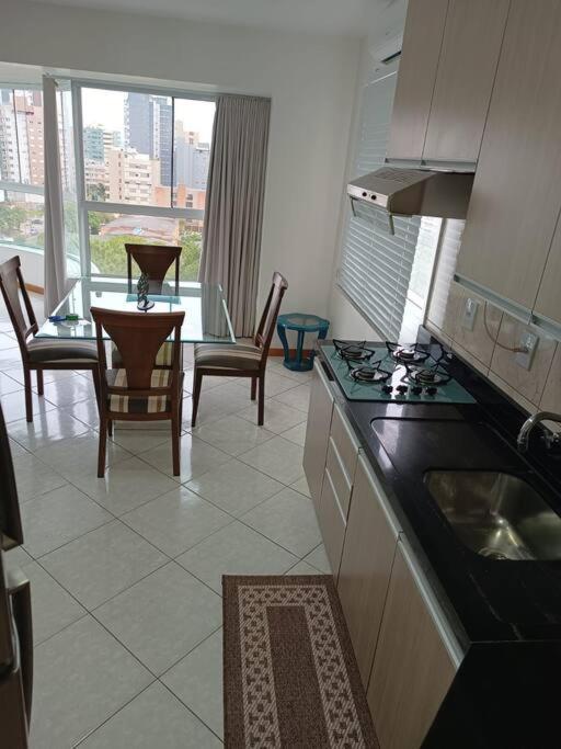 Apartamento Solar Da Praca, Aconchegante E Climatizado 托雷斯 外观 照片